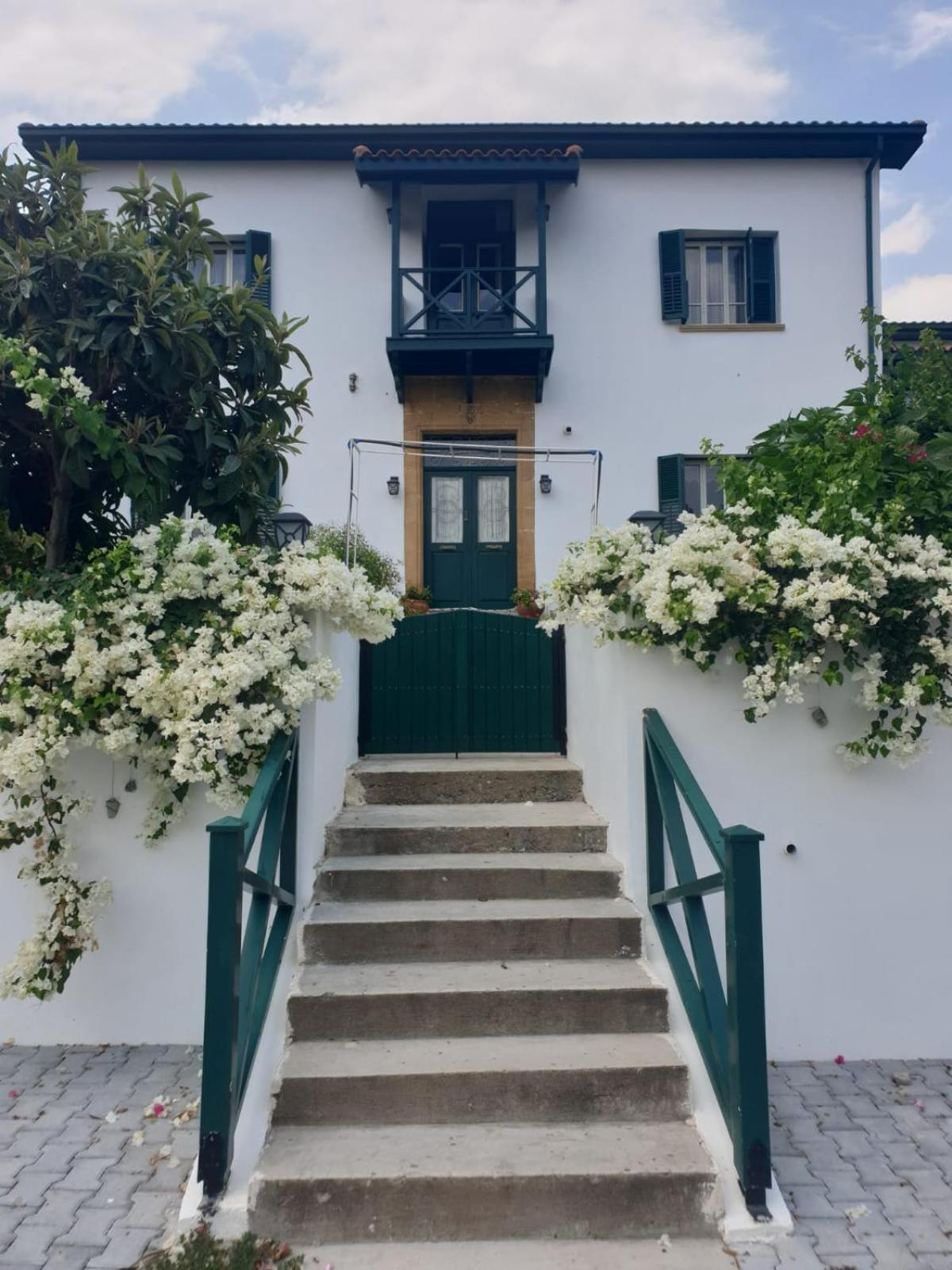 Dervise Mehmet Guest House Lefka  Luaran gambar