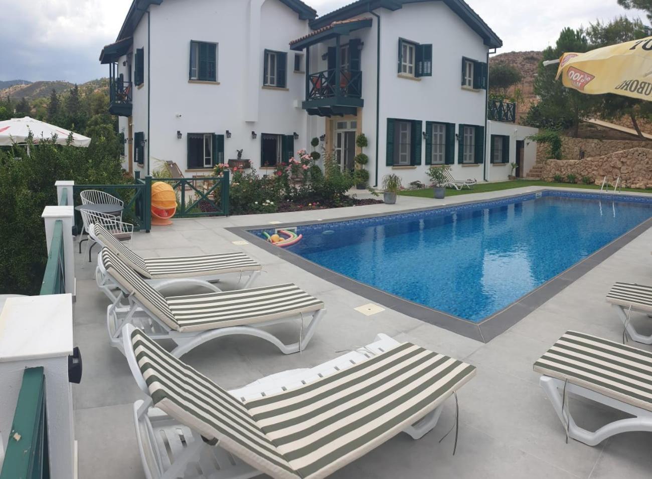 Dervise Mehmet Guest House Lefka  Luaran gambar